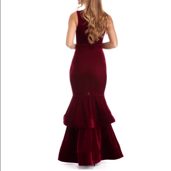 Dress - Picture 2 of 4